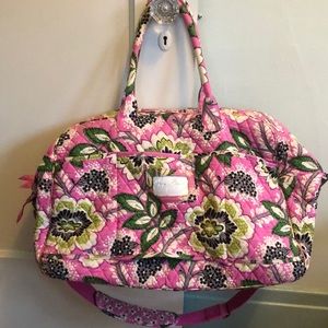 PINK VERA BRADLEY DUFFLE